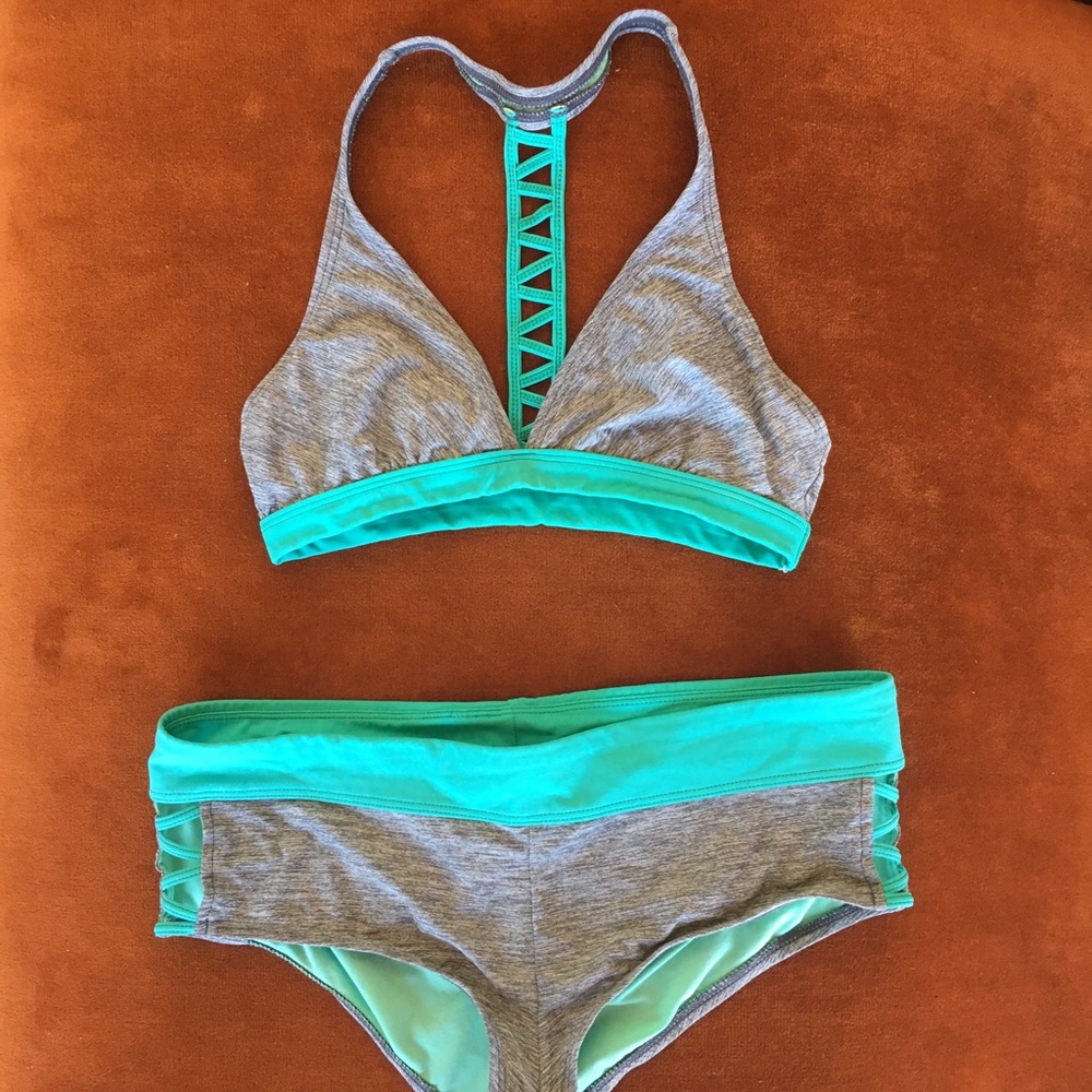 Athlete swim too & bottom. Top m bottom large